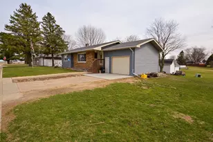 517 High St, Highland, WI 53543 - Photo 2