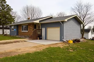 517 High St, Highland, WI 53543 - Photo 26