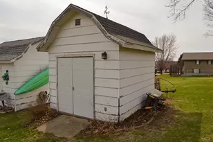 517 High St, Highland, WI 53543 - Photo 30