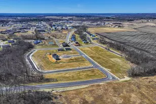 448 Gunderson Dr, Portage, WI 53901 - Photo 8