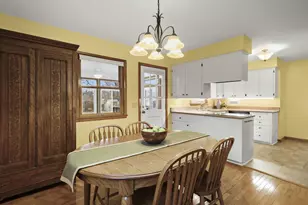 1810 Lewon Dr, Madison, WI 53711 - Photo 12