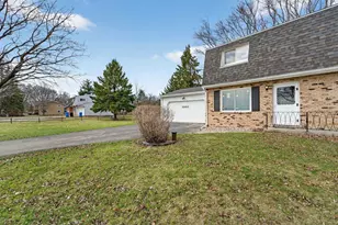 5905 Rattman Rd, Madison, WI 53718 - Photo 1