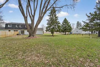 5905 Rattman Road #5905, Madison, WI 53718 - Photo 8