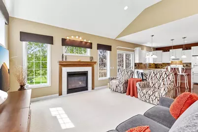 5501 Sandhill Drive, Middleton, WI 53562 - Photo 6