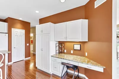 5501 Sandhill Drive, Middleton, WI 53562 - Photo 12