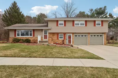 503 Birkinbine Drive, Sun Prairie, WI 53590 - Photo 4