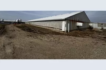 W6459 Hazel Ridge Road, Elkhorn, WI 53115 - Photo 8