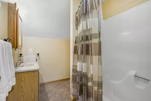 S4395 Cedarberry Ln, Baraboo, WI 53913 - Photo 8