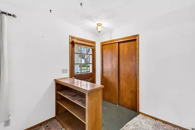 426 Blankenheim Lane, Sun Prairie, WI 53590 - Photo 4