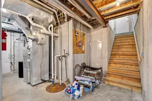 2082 Tower Dr, Stoughton, WI 53589 - Photo 32