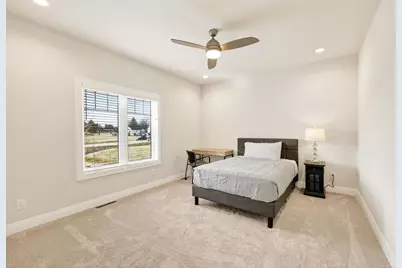 7576 Colonial Way, Verona, WI 53593 - Photo 32