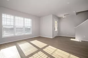 2014 S High Point Rd, Madison, WI 53719 - Photo 4