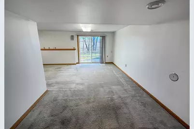 1066 Hillside Drive #6, Wisconsin Dells, WI 53965 - Photo 32