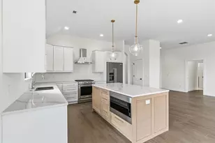 314 Willow St, Pardeeville, WI 53954 - Photo 8