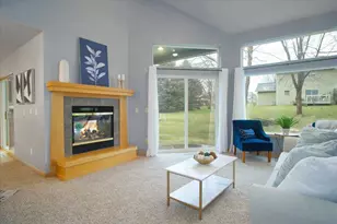 713 Harrington Dr, Madison, WI 53718 - Photo 16