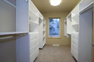 713 Harrington Dr, Madison, WI 53718 - Photo 24