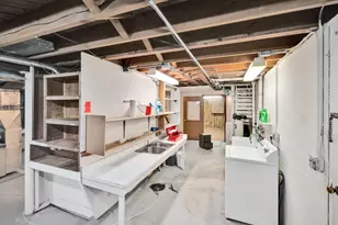 1710 Camus Ln, Madison, WI 53705 - Photo 32