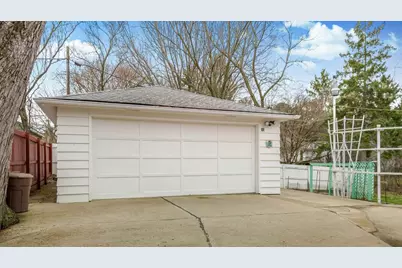 1710 Camus Lane, Madison, WI 53705 - Photo 10