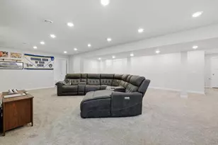 987 Griffin Way, DeForest, WI 53532 - Photo 36