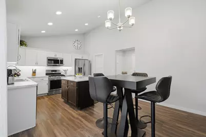 987 Griffin Way, DeForest, WI 53532 - Photo 8