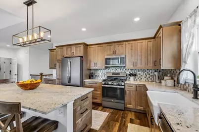 107 Cobblestone Drive, Lodi, WI 53555 - Photo 8
