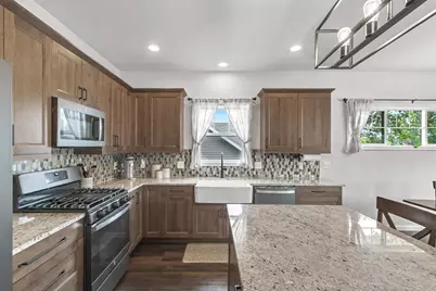 107 Cobblestone Drive, Lodi, WI 53555 - Photo 10