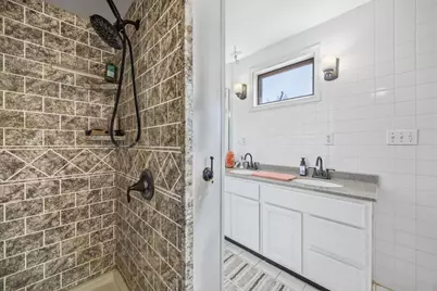 1330 Sycamore Street, Janesville, WI 53545 - Photo 22