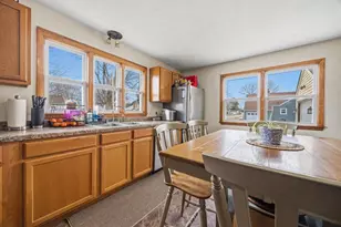 1330 Sycamore St, Janesville, WI 53545 - Photo 8