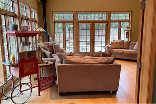 10 Vienna Cir, Madison, WI 53718 - Photo 16