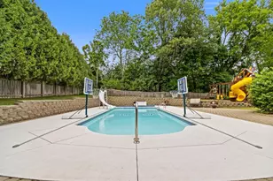 10 Vienna Cir, Madison, WI 53718 - Photo 36
