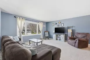 3105 Gerald St, Madison, WI 53704 - Photo 6