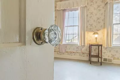 809 W Edgewater Street, Portage, WI 53901 - Photo 8