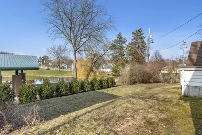 809 W Edgewater Street, Portage, WI 53901 - Photo 34