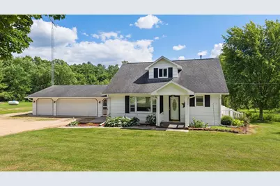 1135 County Road K, Wisconsin Dells, WI 53965 - Photo 2