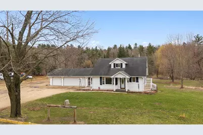 1135 County Road K Road, Dell Prairie, WI 53965 - Photo 2