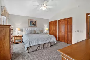 6825 Bluff Point Dr, Madison, WI 53718 - Photo 18