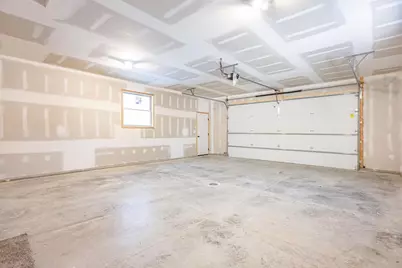 1618 Michigan Avenue, Wisconsin Dells, WI 53965 - Photo 38