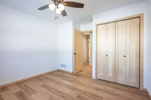 1618 Michigan Ave, Wisconsin Dells, WI 53965 - Photo 32