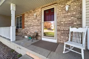 603 Sunnybrook Dr, DeForest, WI 53532 - Photo 2