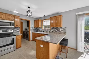 603 Sunnybrook Dr, DeForest, WI 53532 - Photo 12