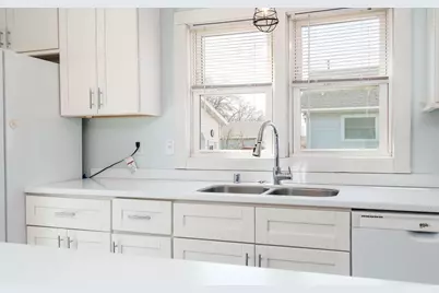 433 W Rockwell Street, Elkhorn, WI 53121 - Photo 10