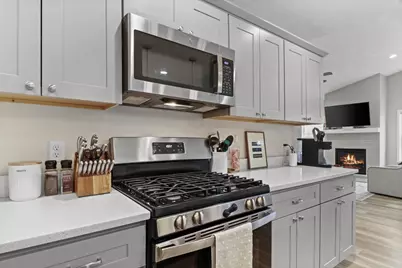 6282 Stone Gate Drive, Madison, WI 53719 - Photo 2