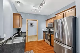 8253 Mayo Dr, Madison, WI 53719 - Photo 10