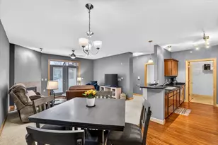 8253 Mayo Dr, Madison, WI 53719 - Photo 4