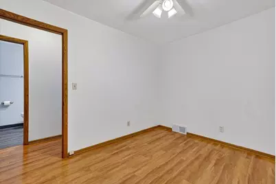 3160 S 95th Street, Milwaukee, WI 53227 - Photo 24