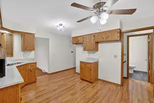 3160 S 95th St, Milwaukee, WI 53227 - Photo 14