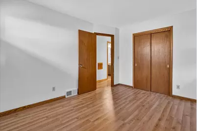 3160 S 95th Street, Milwaukee, WI 53227 - Photo 20