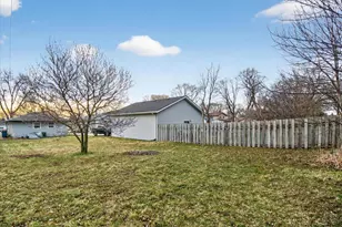 3160 S 95th St, Milwaukee, WI 53227 - Photo 34