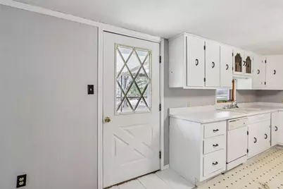 5040 Crestview Road, Marshall, WI 53559 - Photo 10