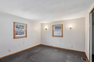 5040 Crestview Rd, Marshall, WI 53559 - Photo 16